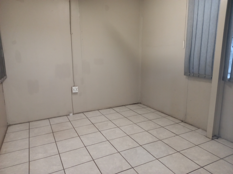 To Let Commercial Property for Rent in Rustenburg Industrial North West